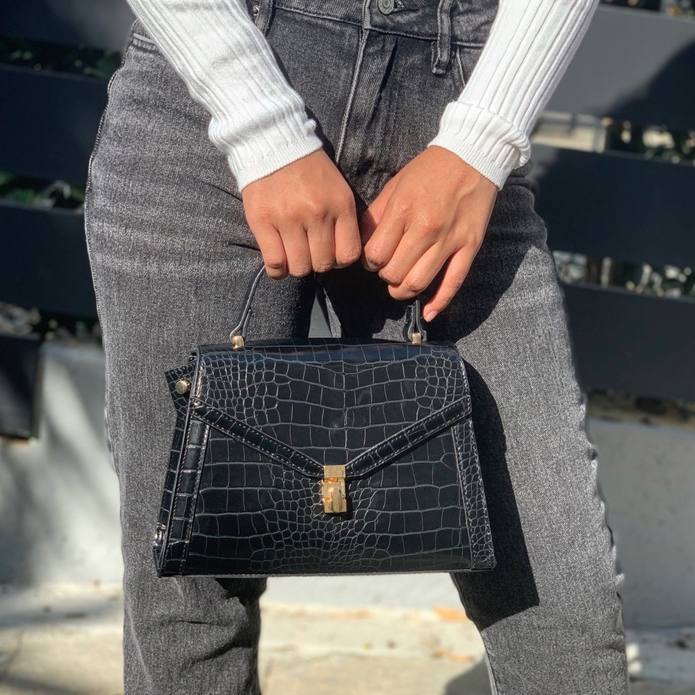 Black purse